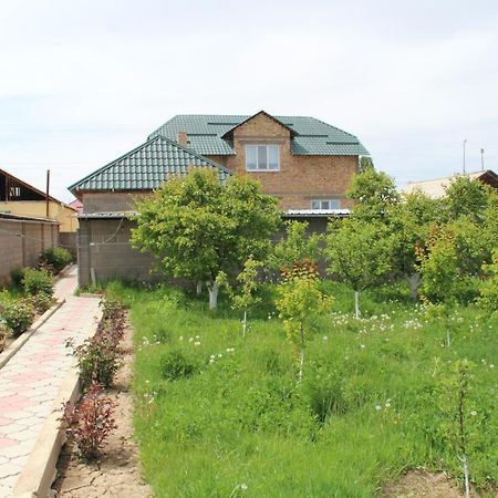 Guest House Semetei Bokonbayevo Extérieur photo