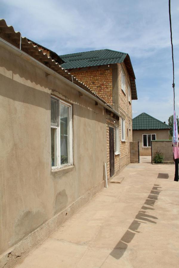 Guest House Semetei Bokonbayevo Extérieur photo
